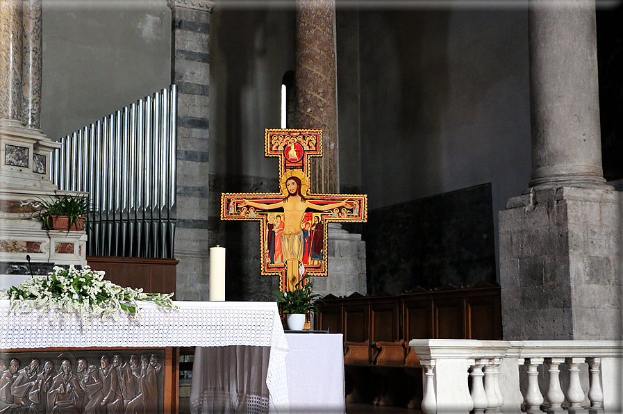 foto Chiesa di San Michele in Borgo